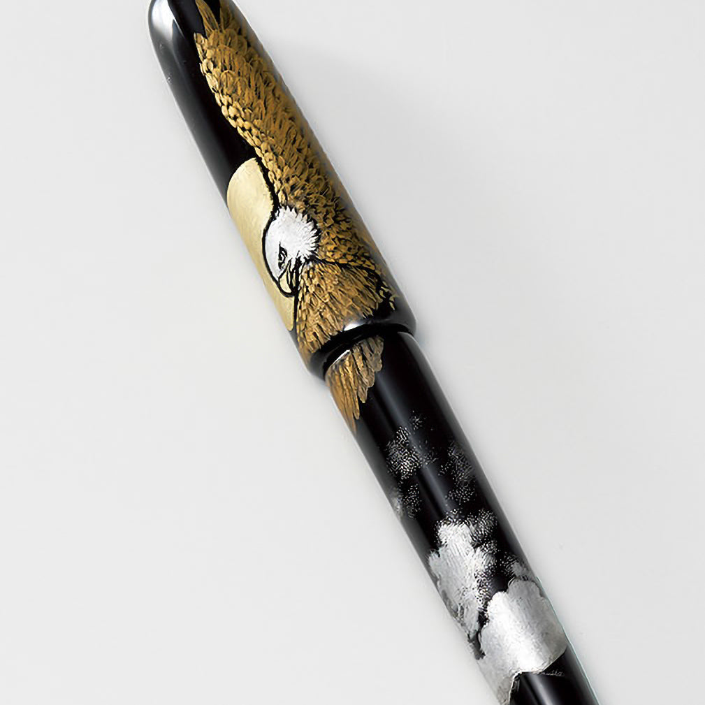 Chinkin Lacquer Fountain Pen –Eagle in the Moonlight