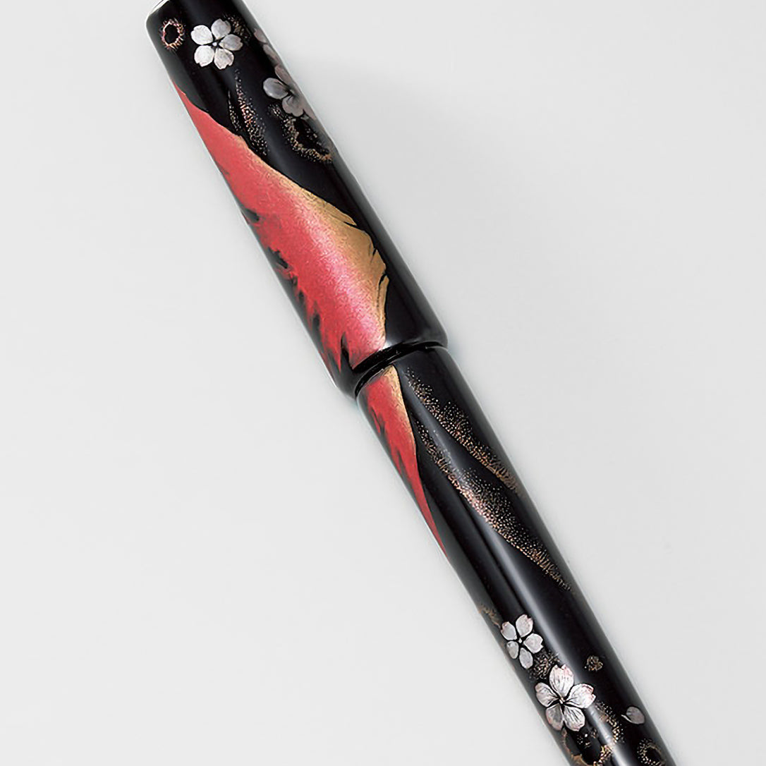 Chinkin Lacquer Fountain Pen – Mt. Fuji Motif