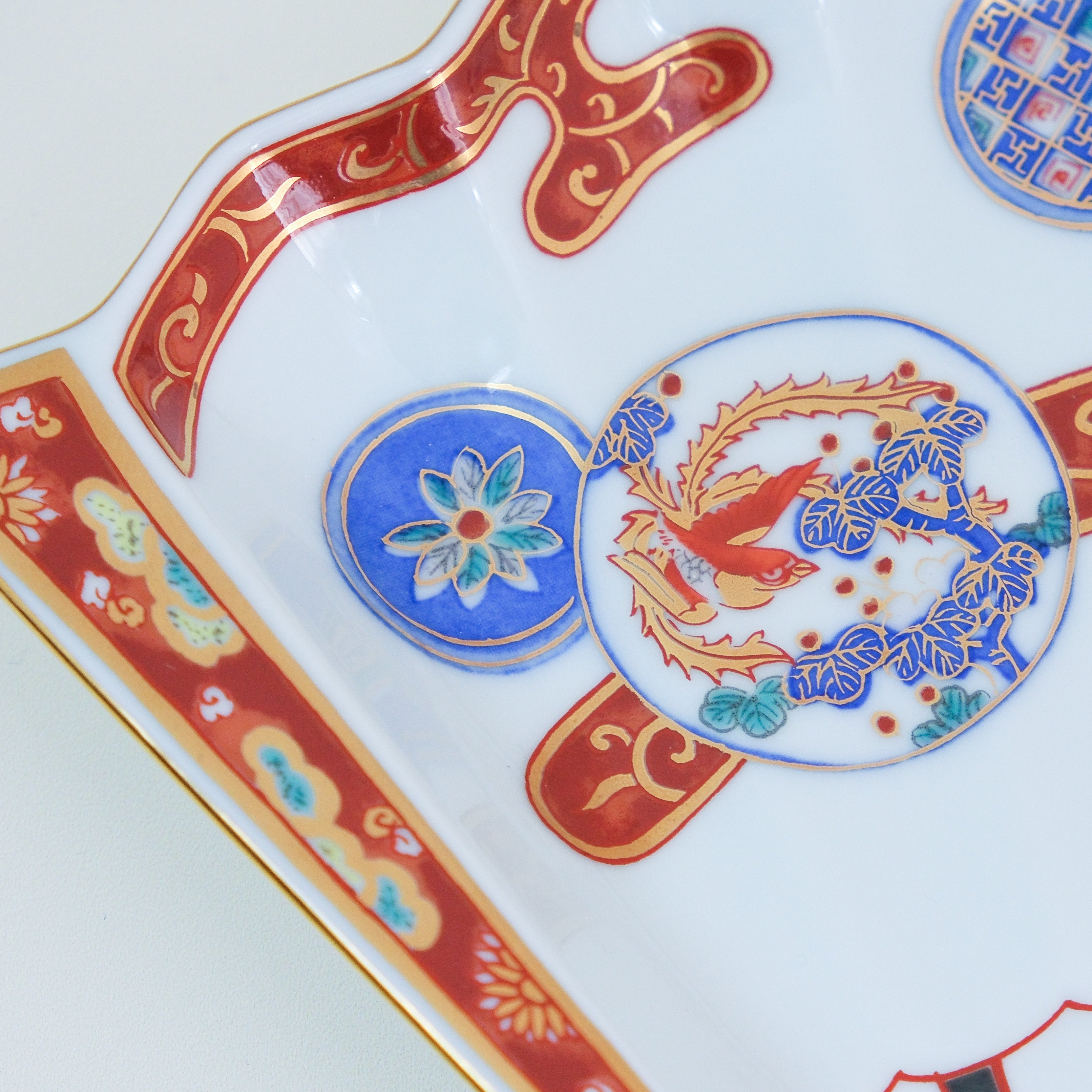 Red Phoenix Fan-Shaped Plate