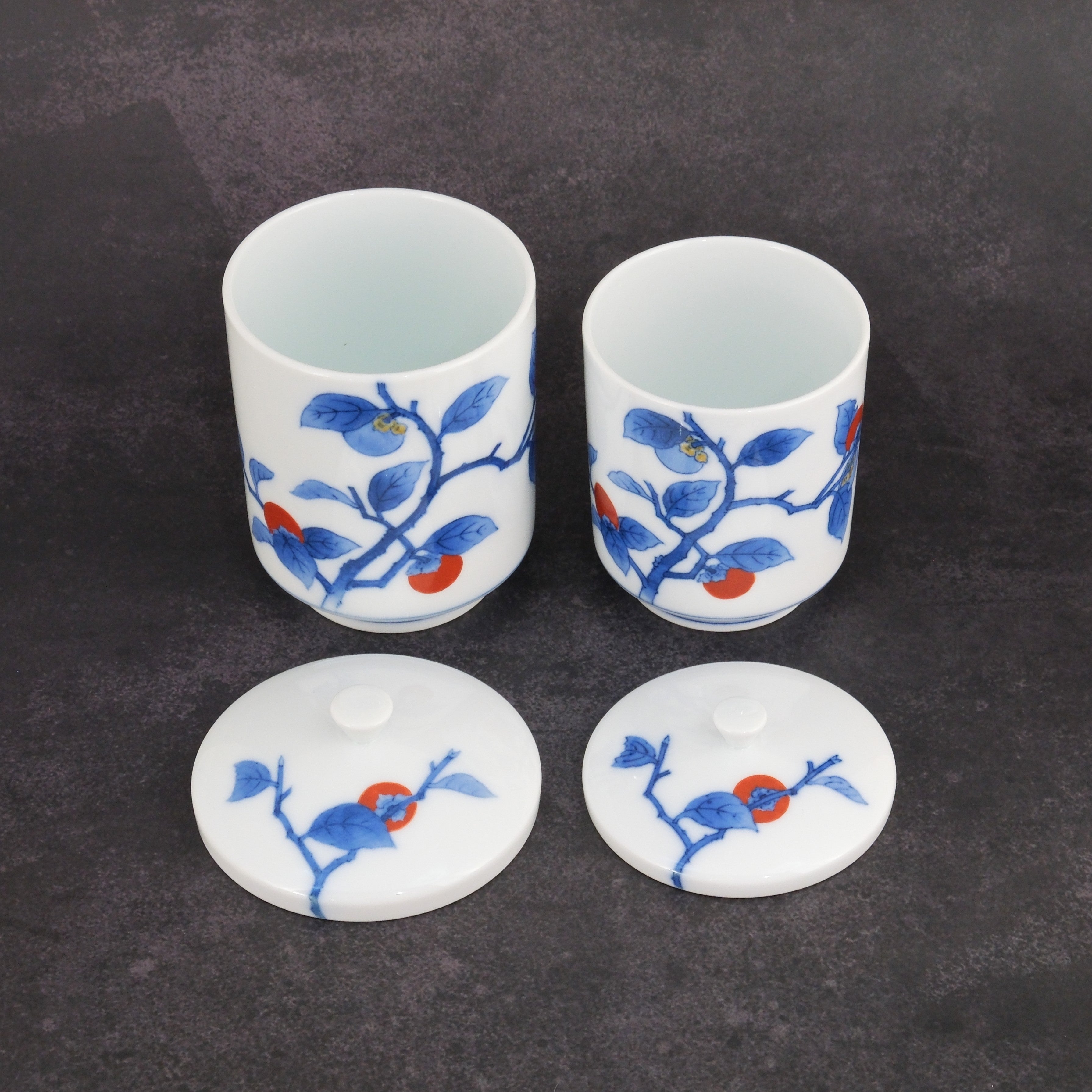 A Pair of Yunomi Teacups With Persimmon Crest Design By 14th-generation Kakiemon