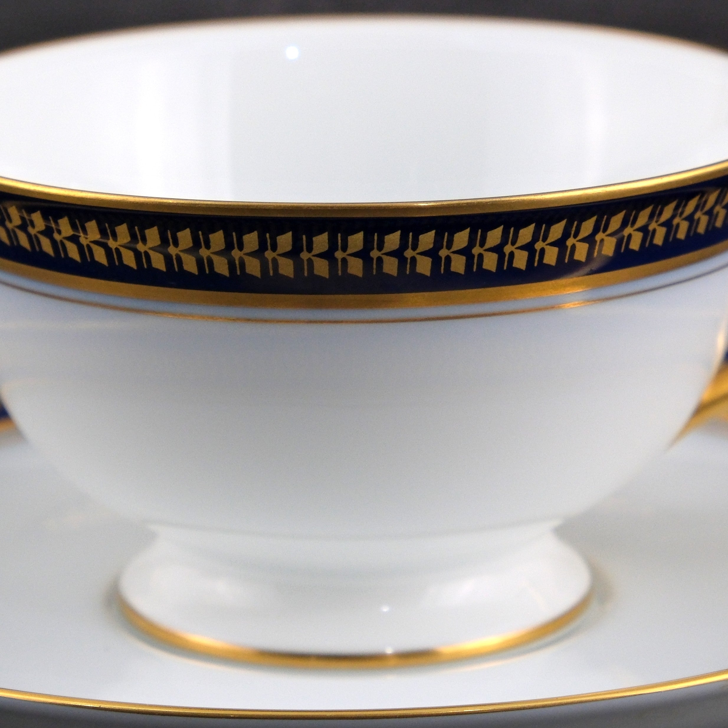 Okura Art China "Gold Wing" Cup and Saucer– Set of 3
