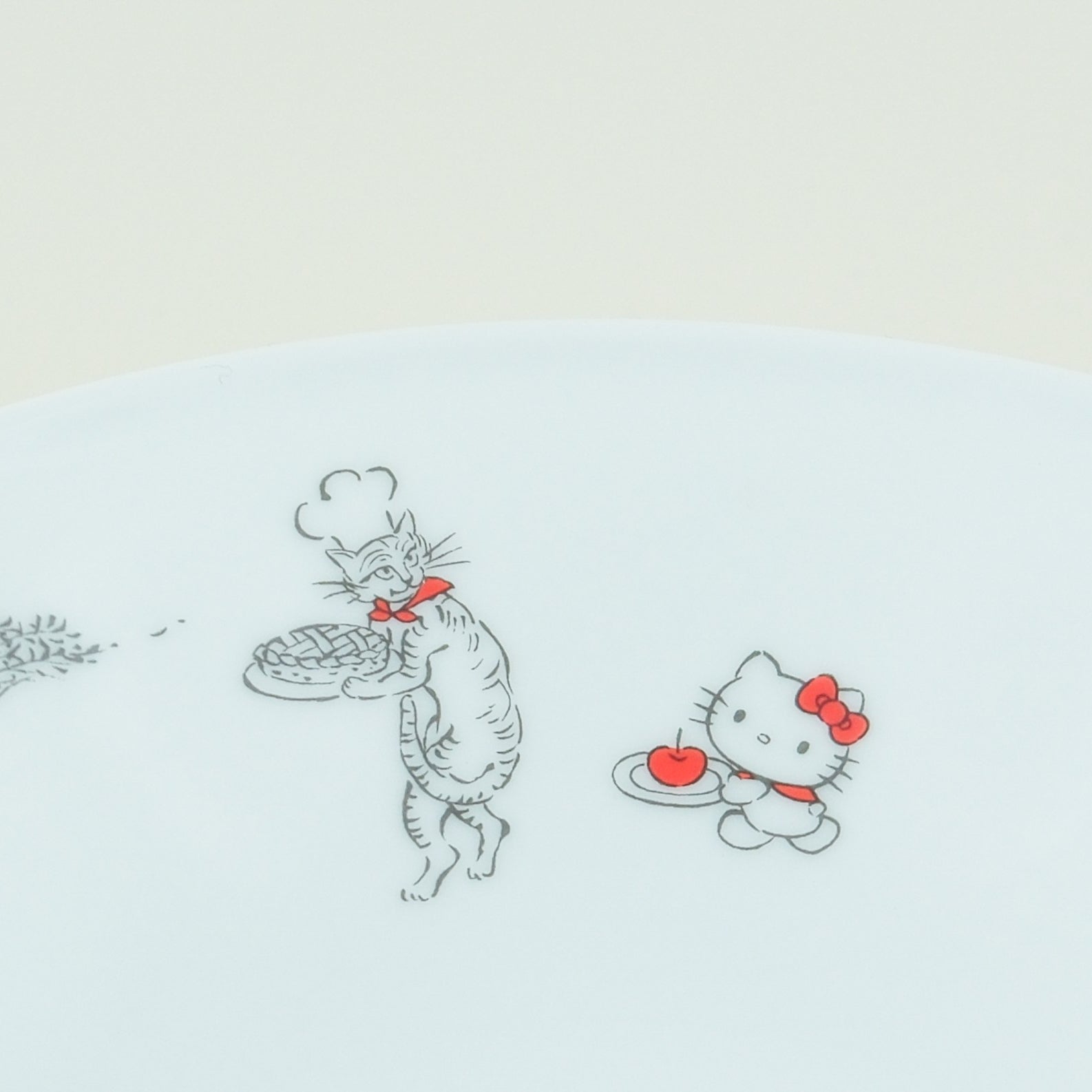 Tachikichi × Hello Kitty “Choju-Giga Collection” Porcelain Deep Plate