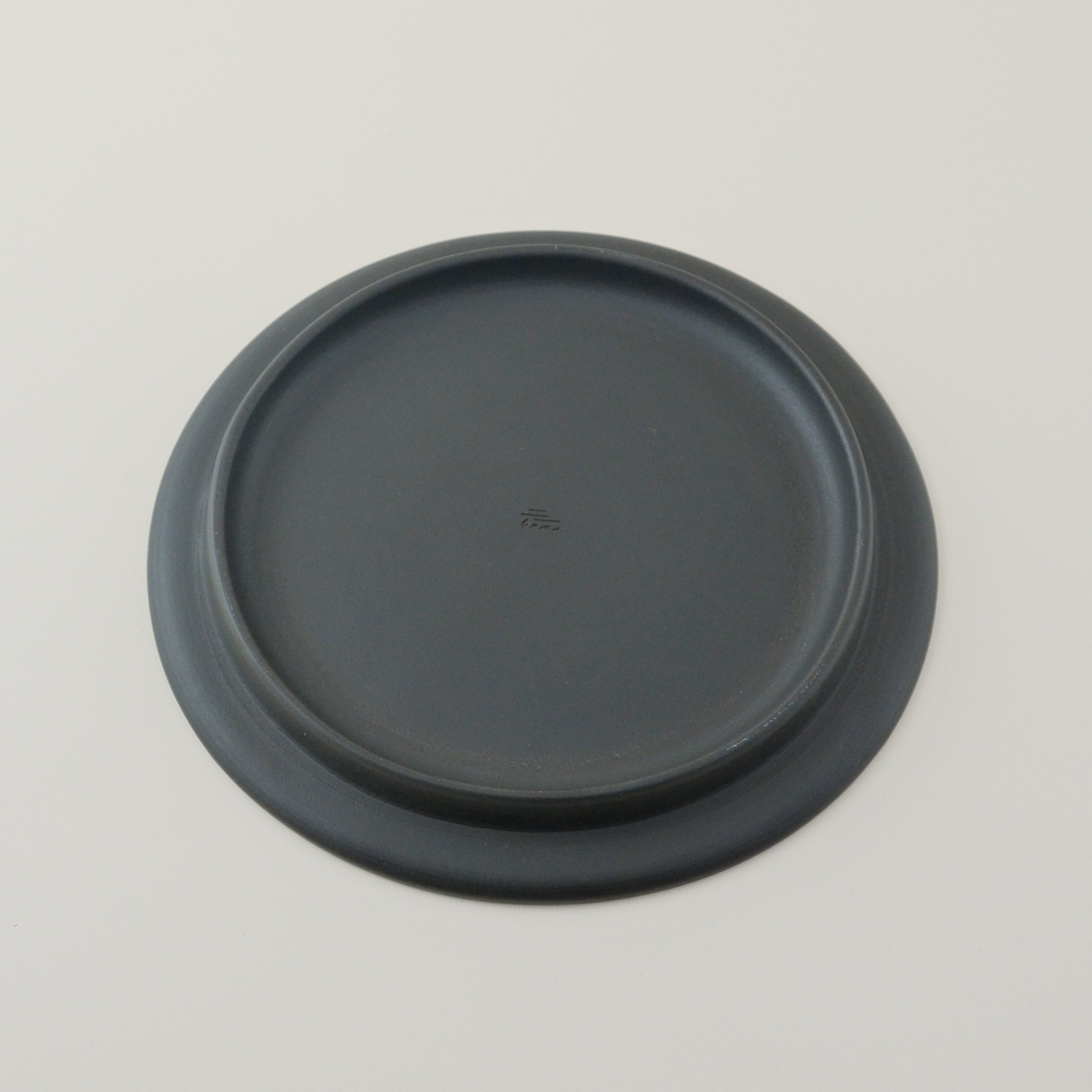 ”ban” Round Plate Set – 3 Sizes(white)