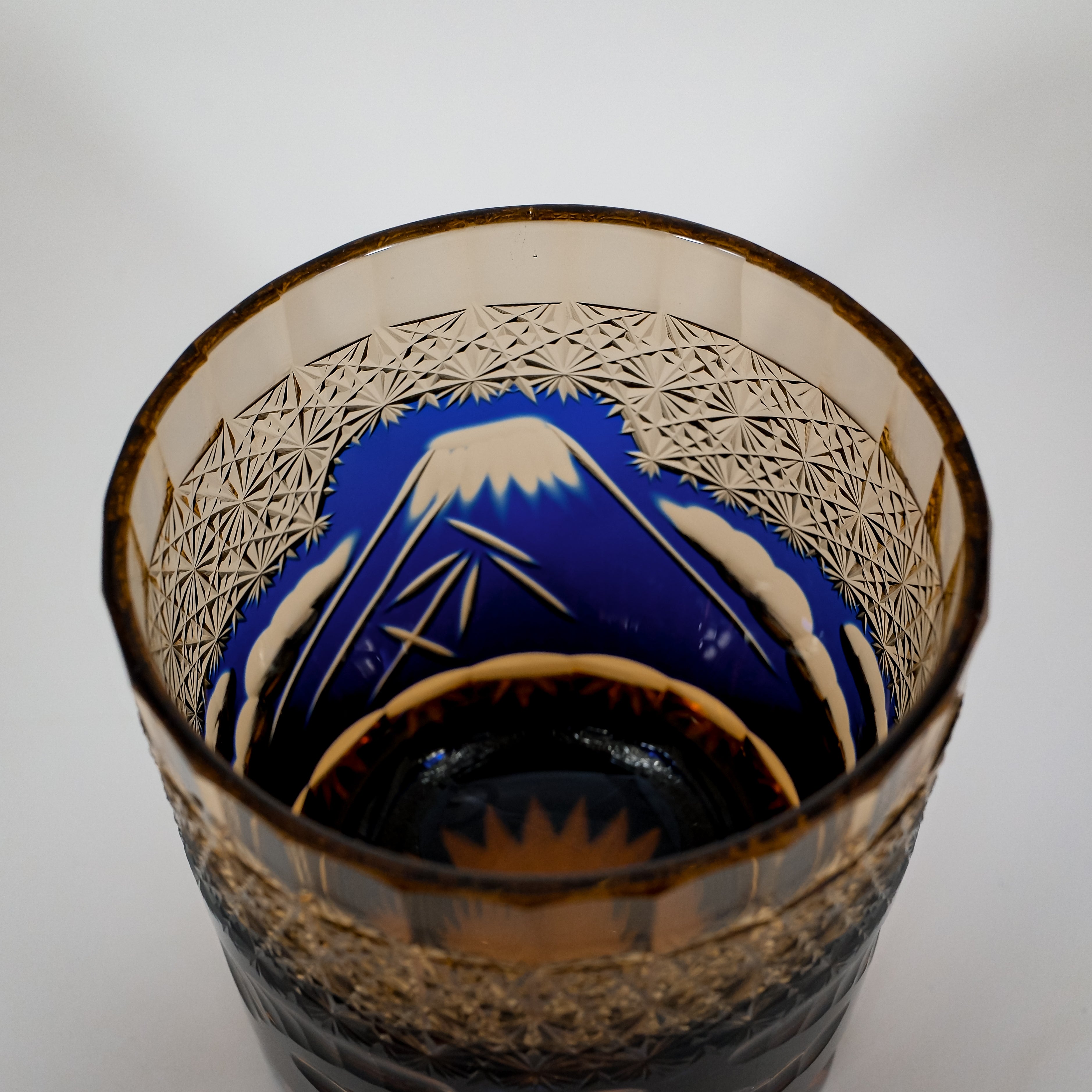KIRIKO “Mt. Fuji & Kiku-Tsunagi” Crystal Tumbler – Blue & Amber