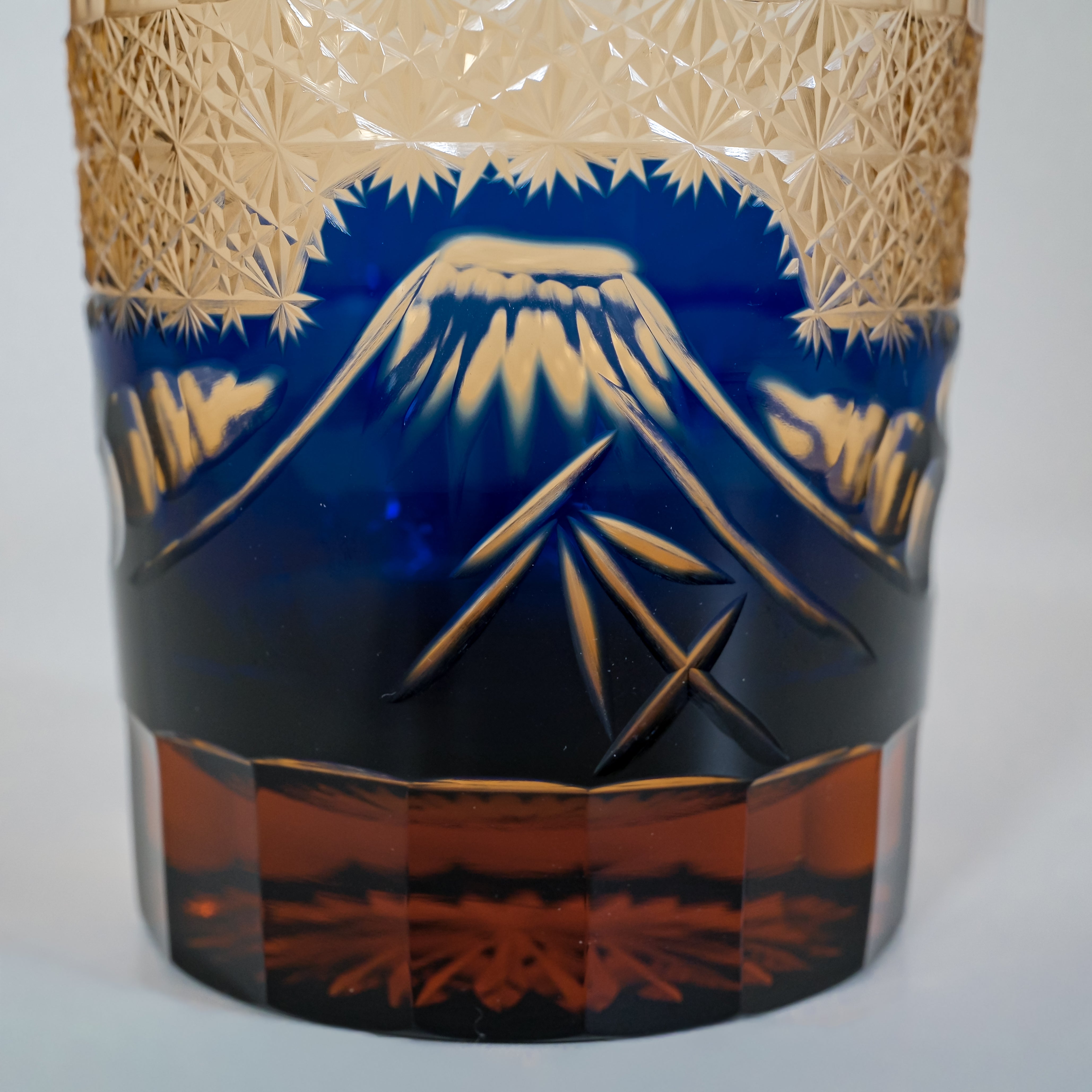 KIRIKO “Mt. Fuji & Kiku-Tsunagi” Crystal Tumbler – Blue & Amber