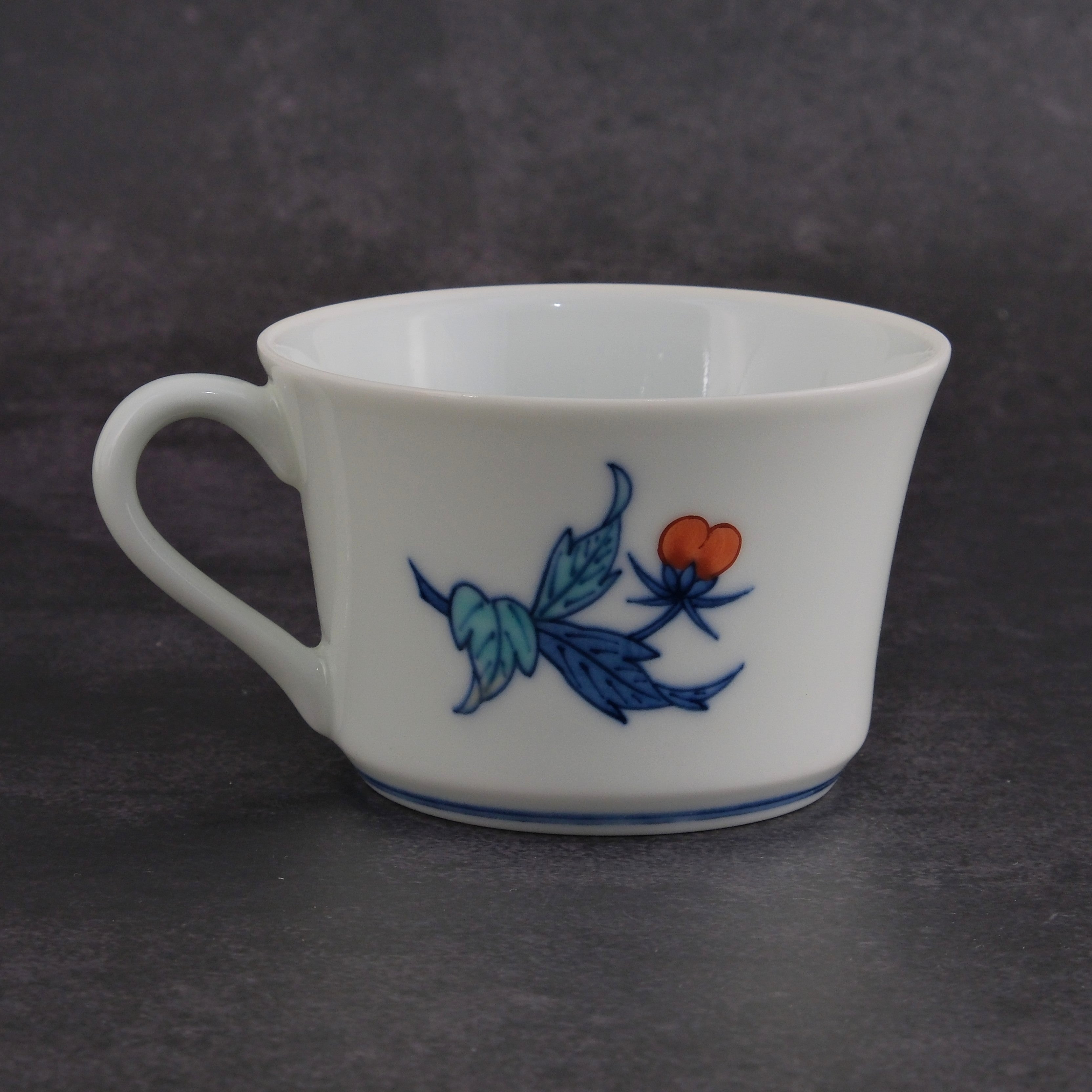 Botan(Peony) Teacup & Saucer Set Nabeshima Porcelain by the 13th Imaizumi Imaemon (1926-2001)