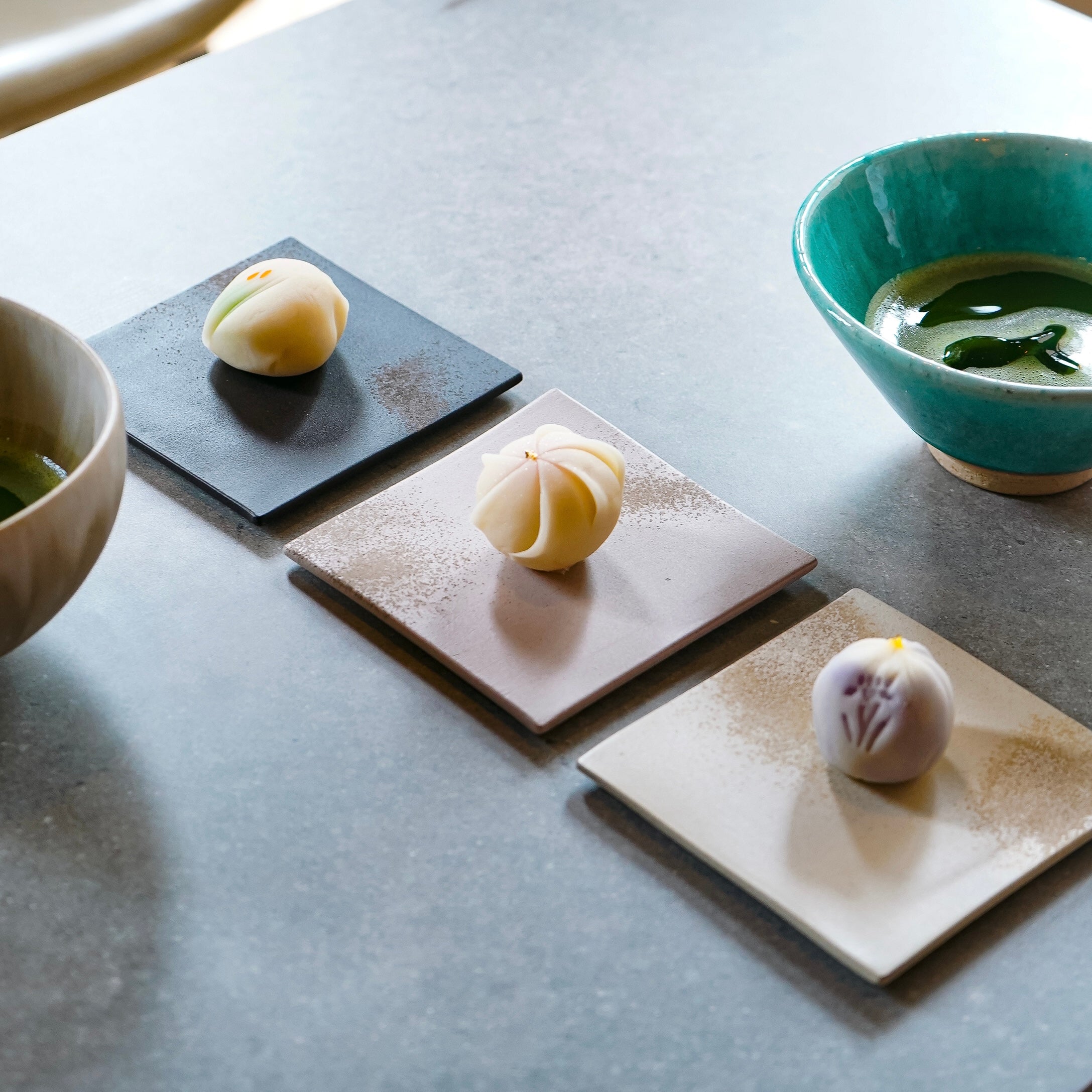 ”ban"  Square Small Plate Set – 3 Colors
