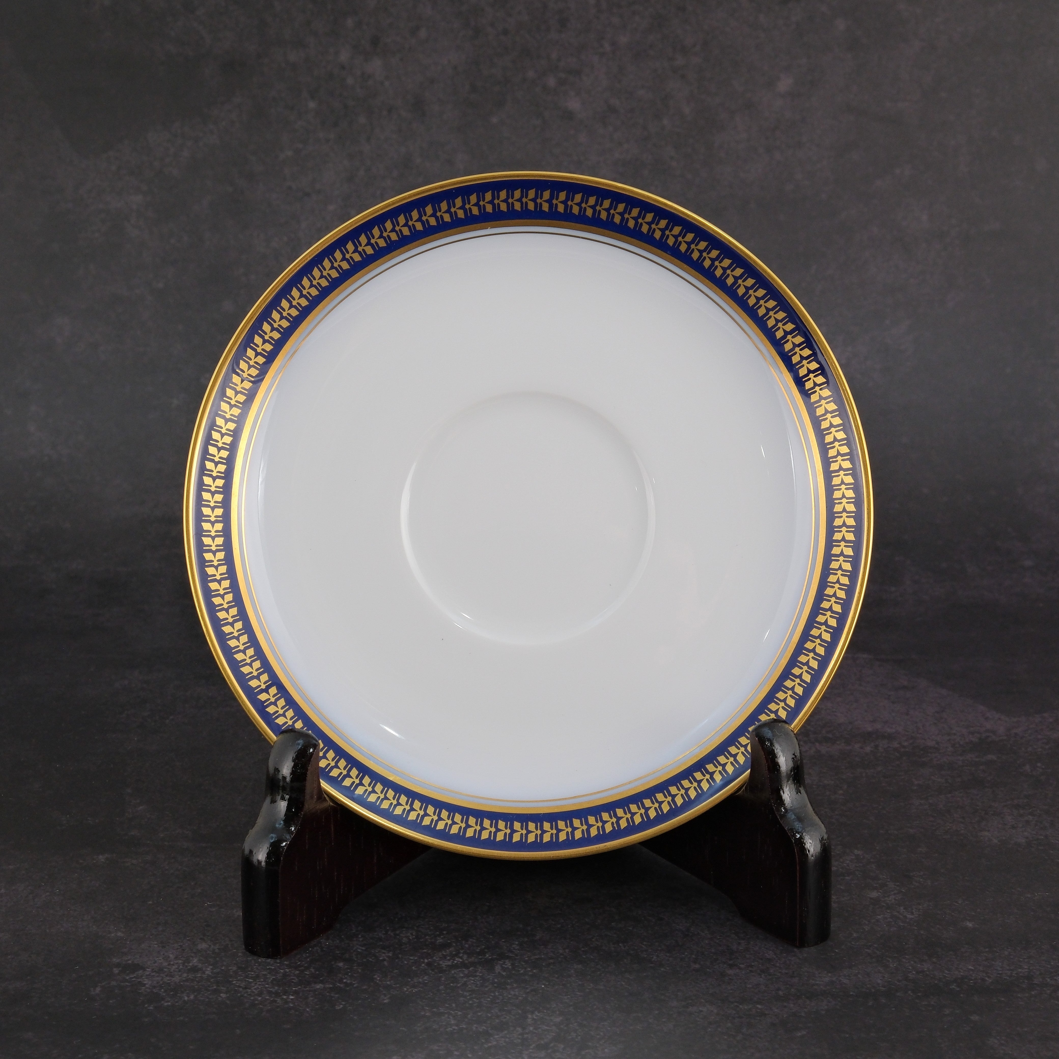 Okura Art China "Gold Wing" Cup and Saucer– Set of 3