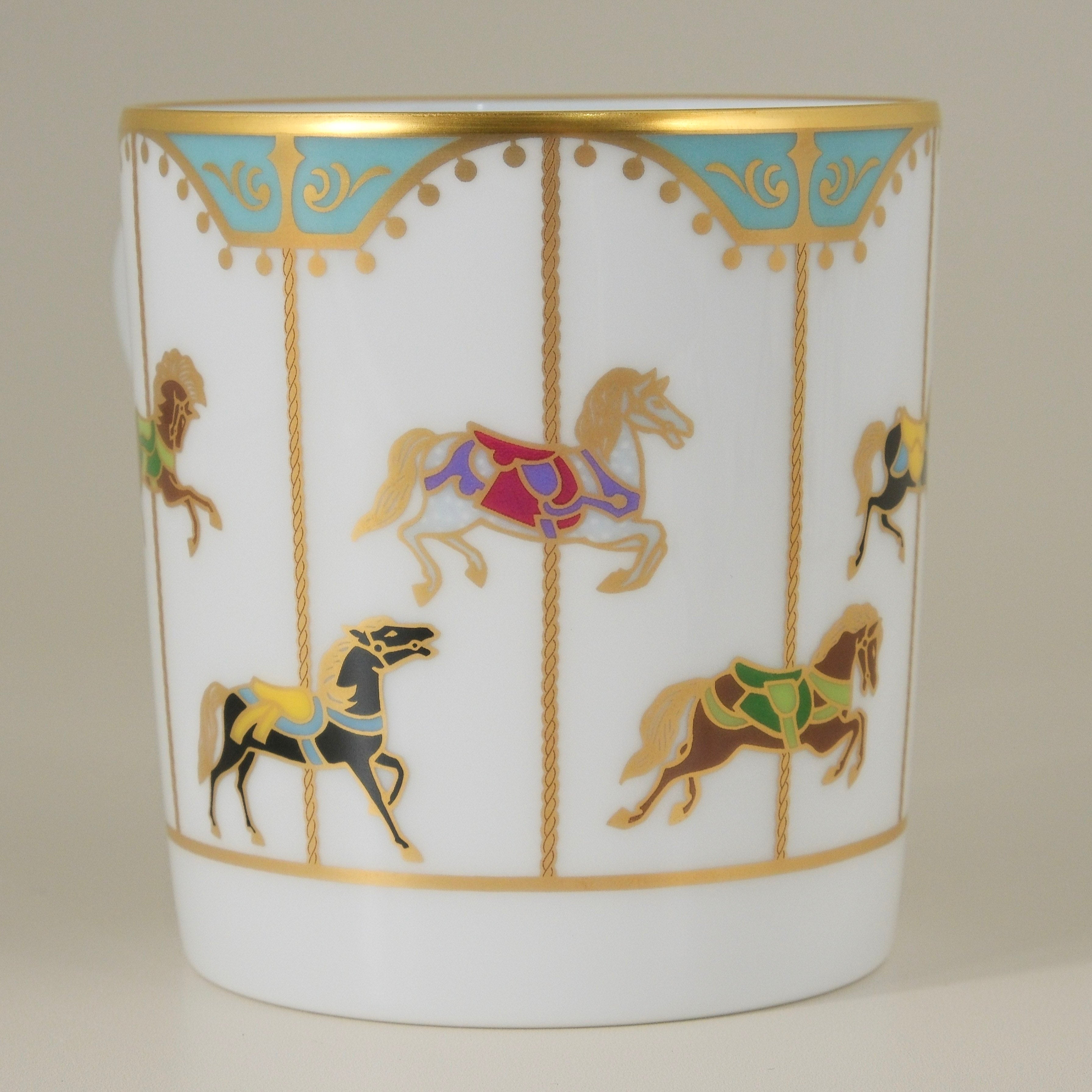 Okura Art China Merry-Go-Round (“Umaku Yuku”) Series Pair Mug
