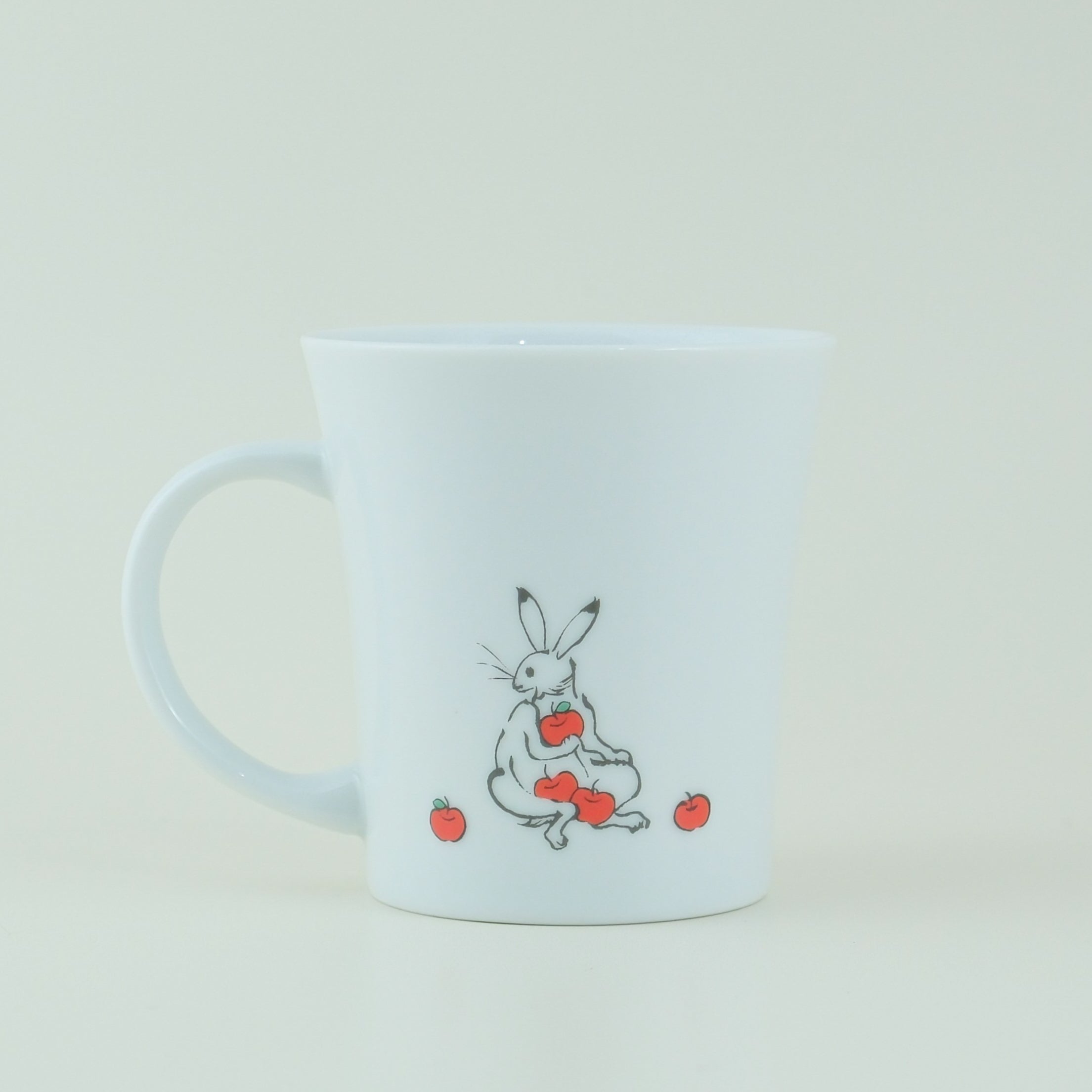 Tachikichi × Hello Kitty “Choju-Giga Collection” Porcelain Mug Set (4-Piece)