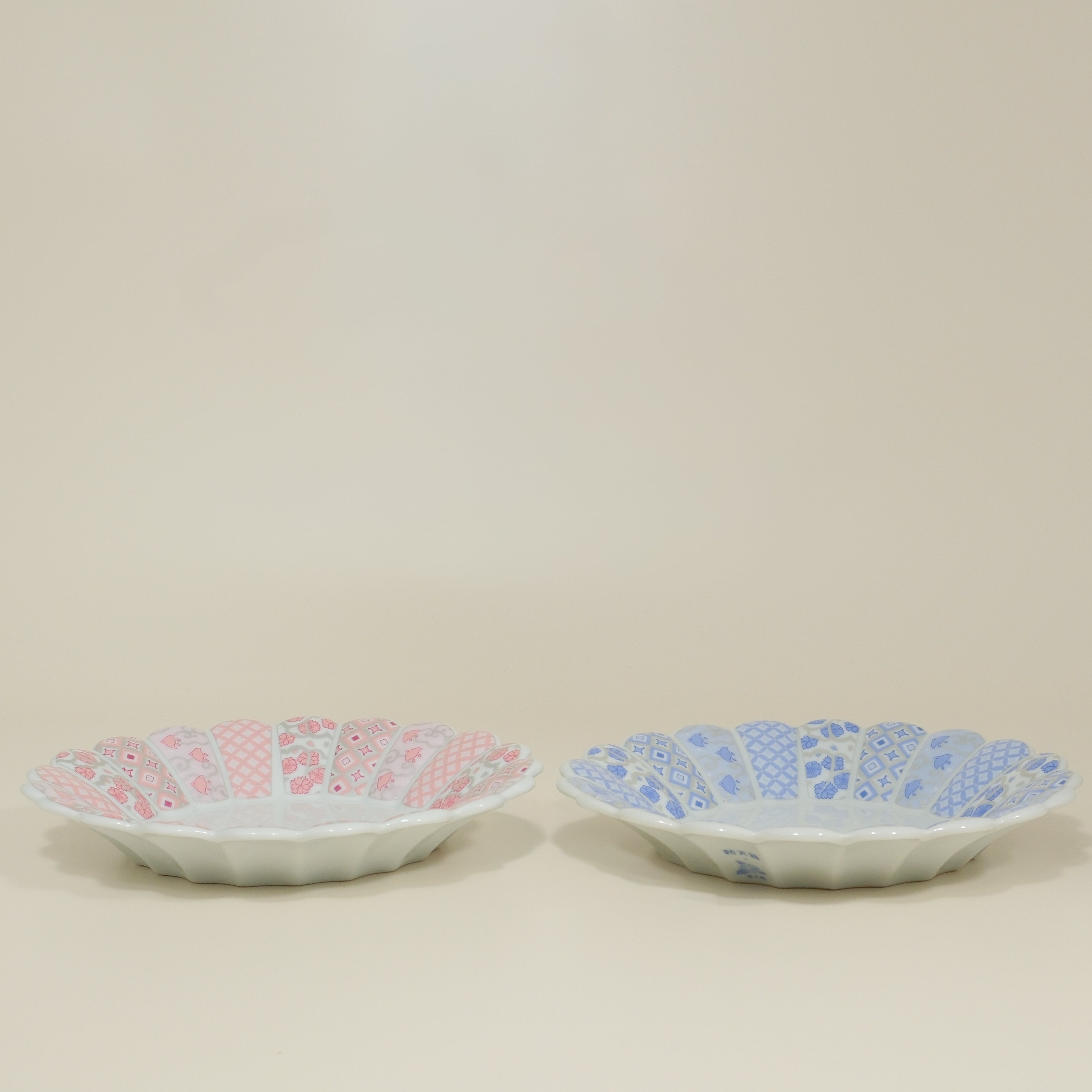 Hanarikyu Round Plate set – Pink＆Blue
