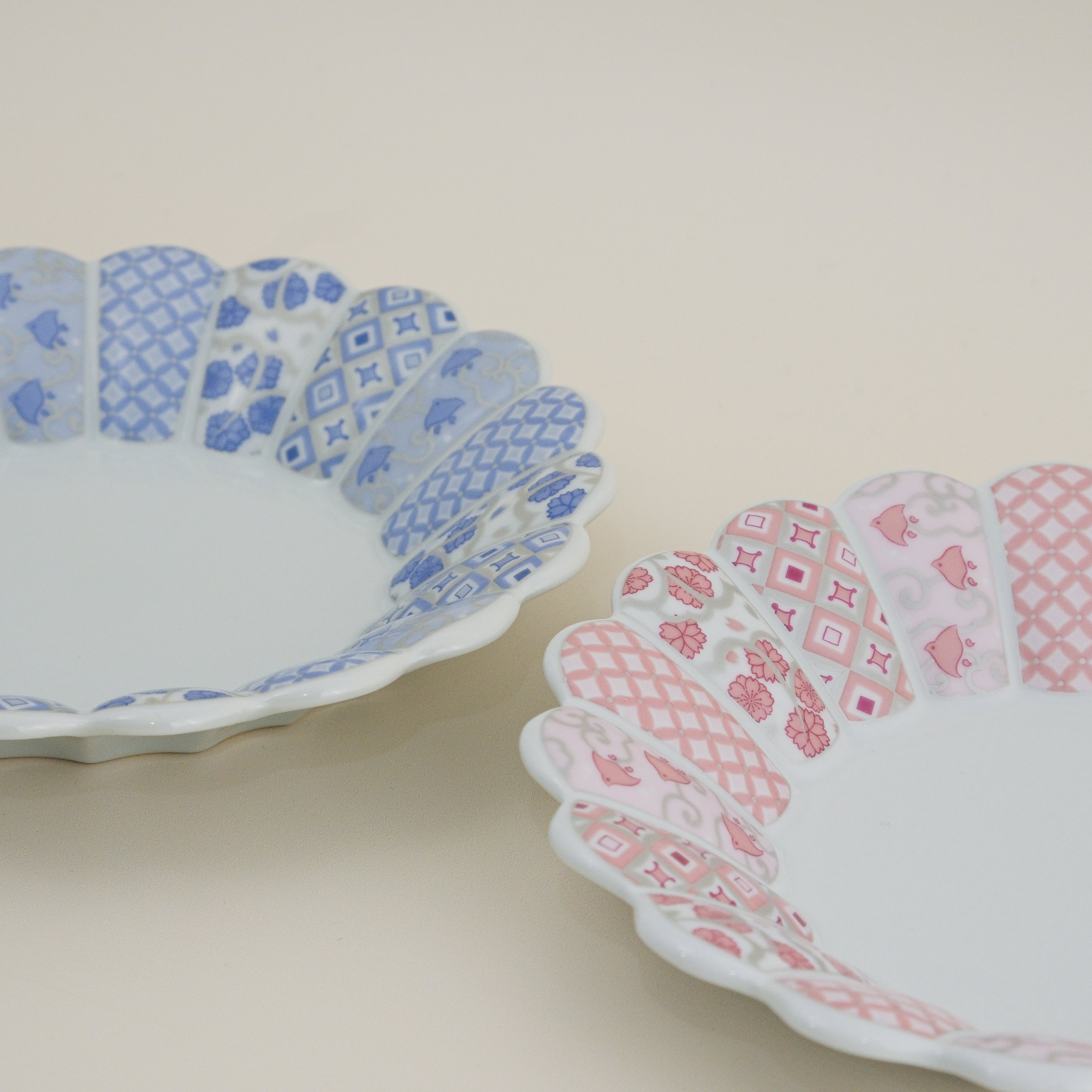 Hanarikyu Round Plate set – Pink＆Blue