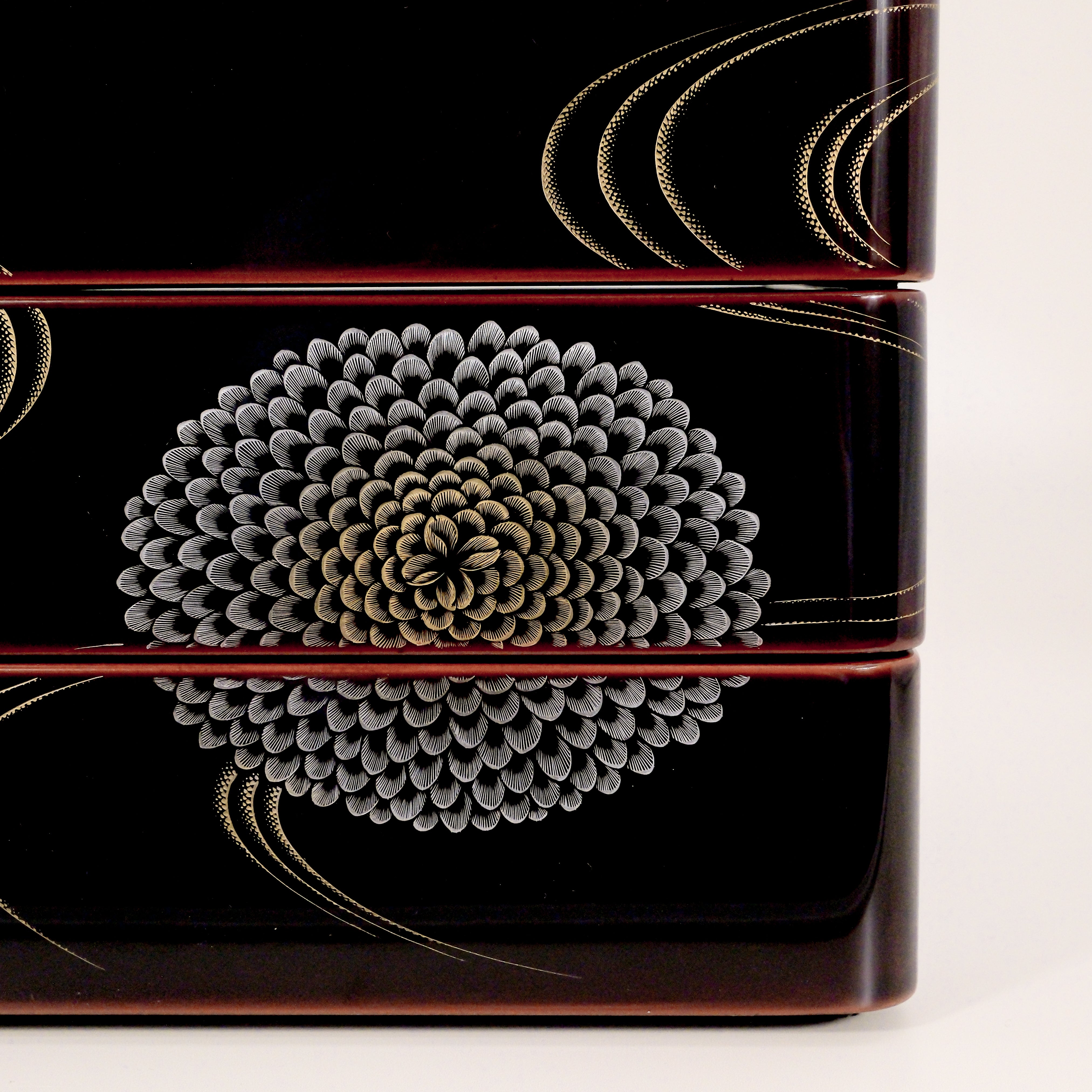 Handcrafted Chinkin Lacquer ”JUBAKO” with chrysanthemum motif