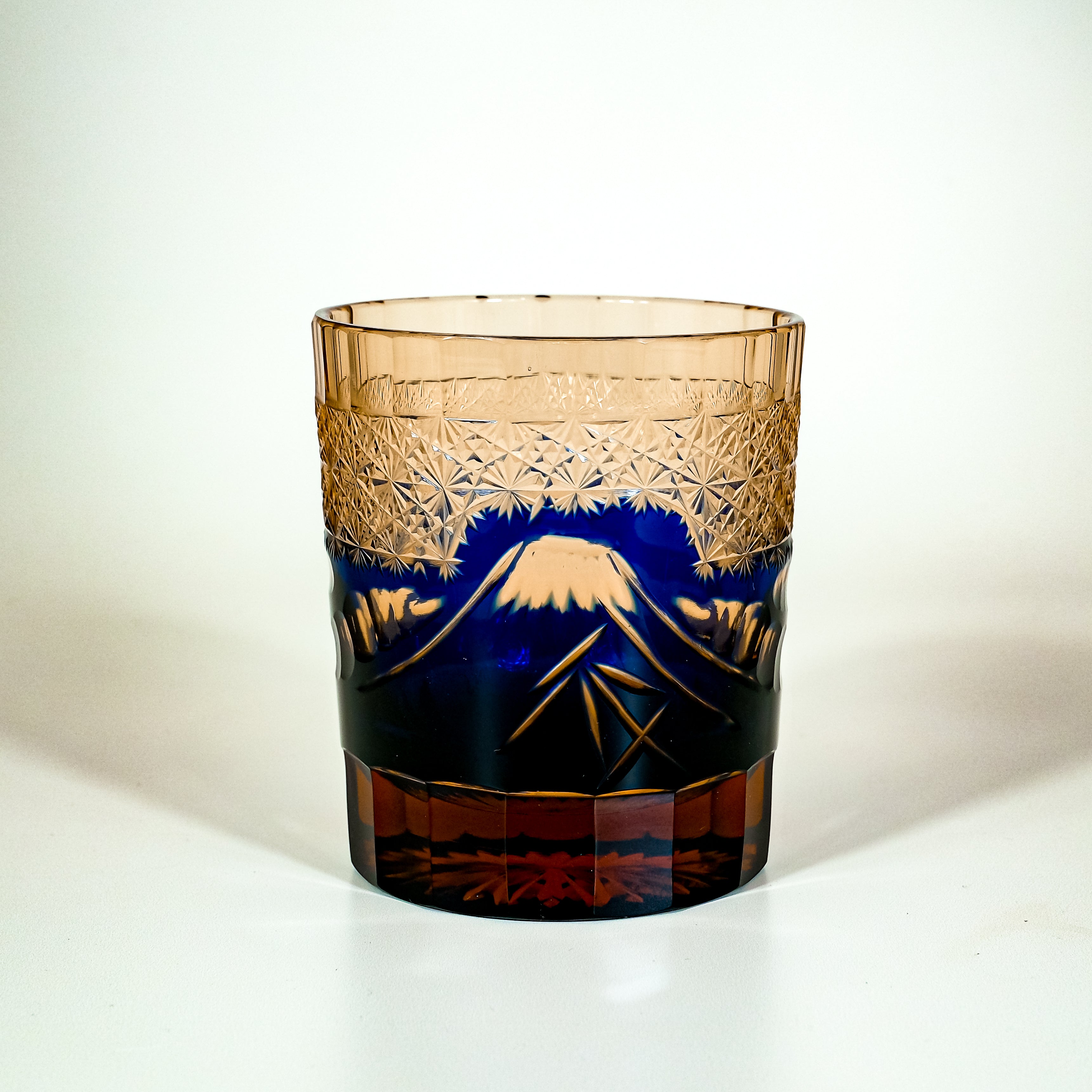 KIRIKO “Mt. Fuji & Kiku-Tsunagi” Crystal Tumbler  – Blue & Amber