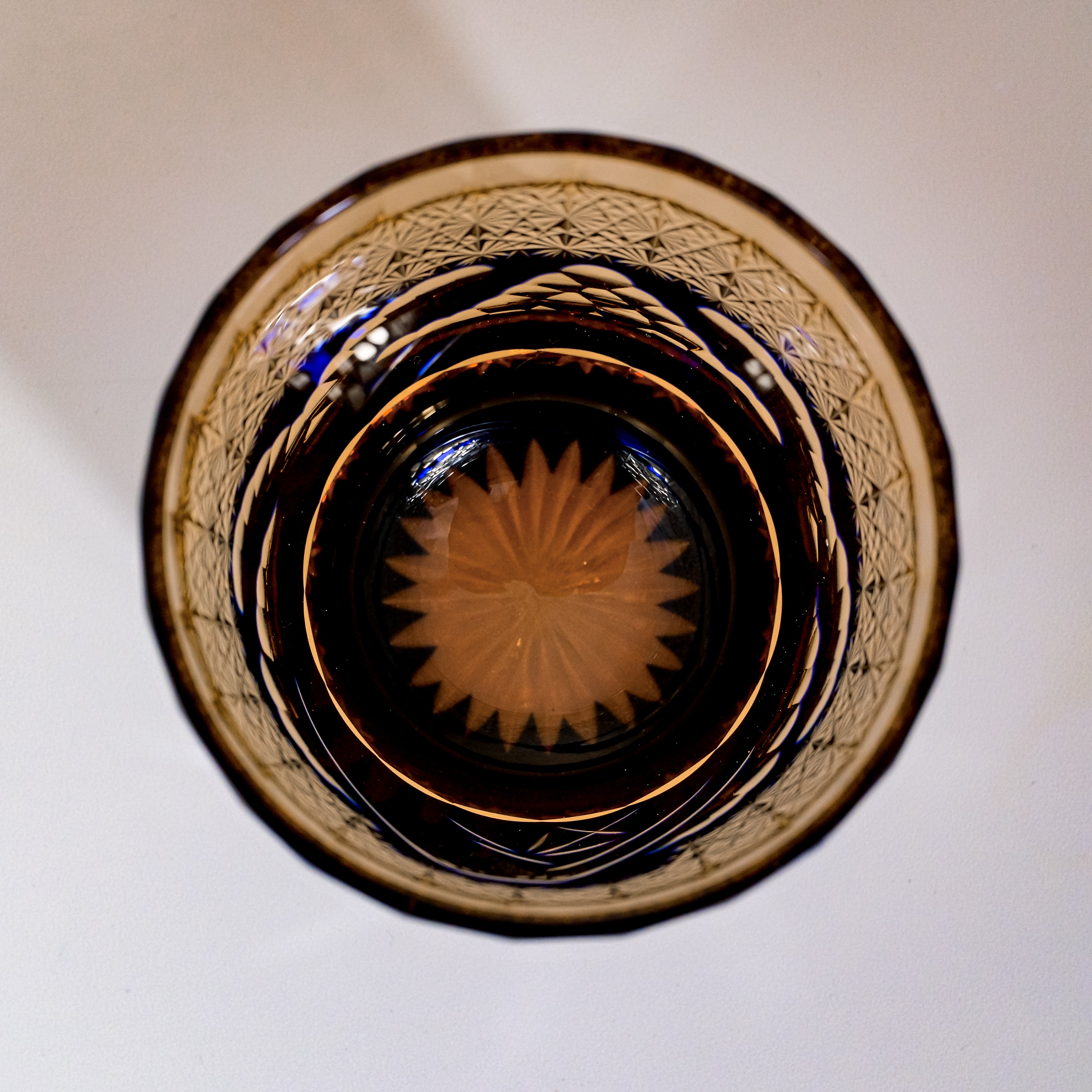 KIRIKO “Mt. Fuji & Kiku-Tsunagi” Crystal Tumbler  – Blue & Amber