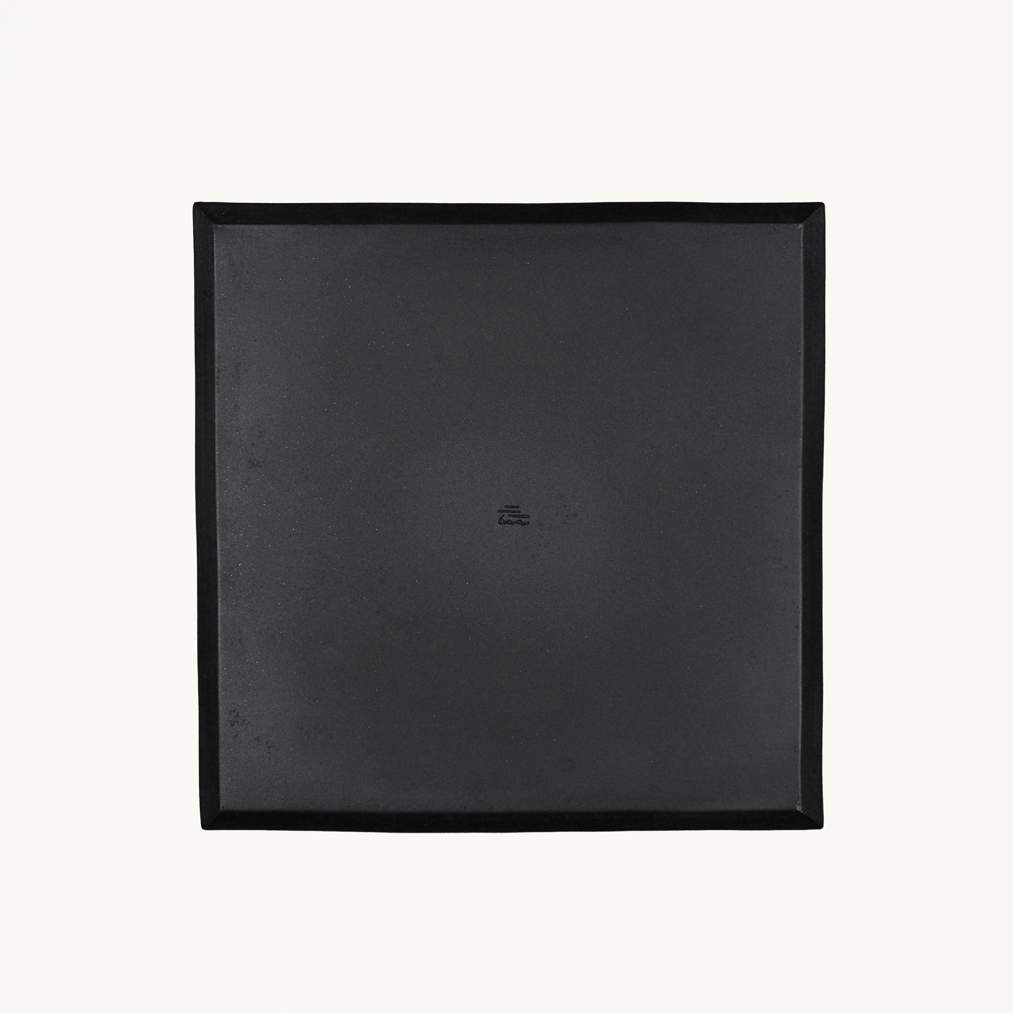 ”ban” Square Plate Set – 2 Sizes(Black)