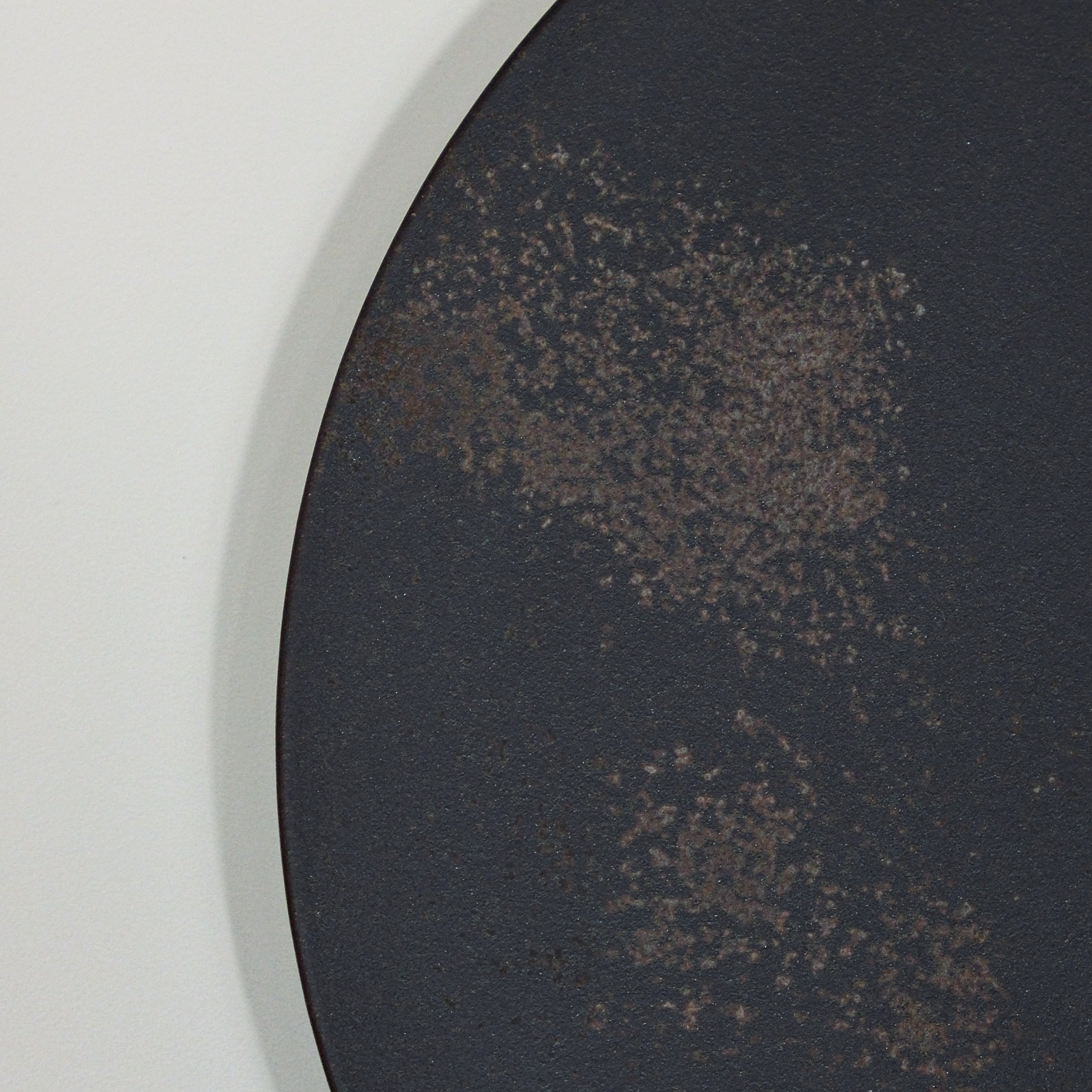 ”ban” Round Plate Set – 3 Sizes(black)
