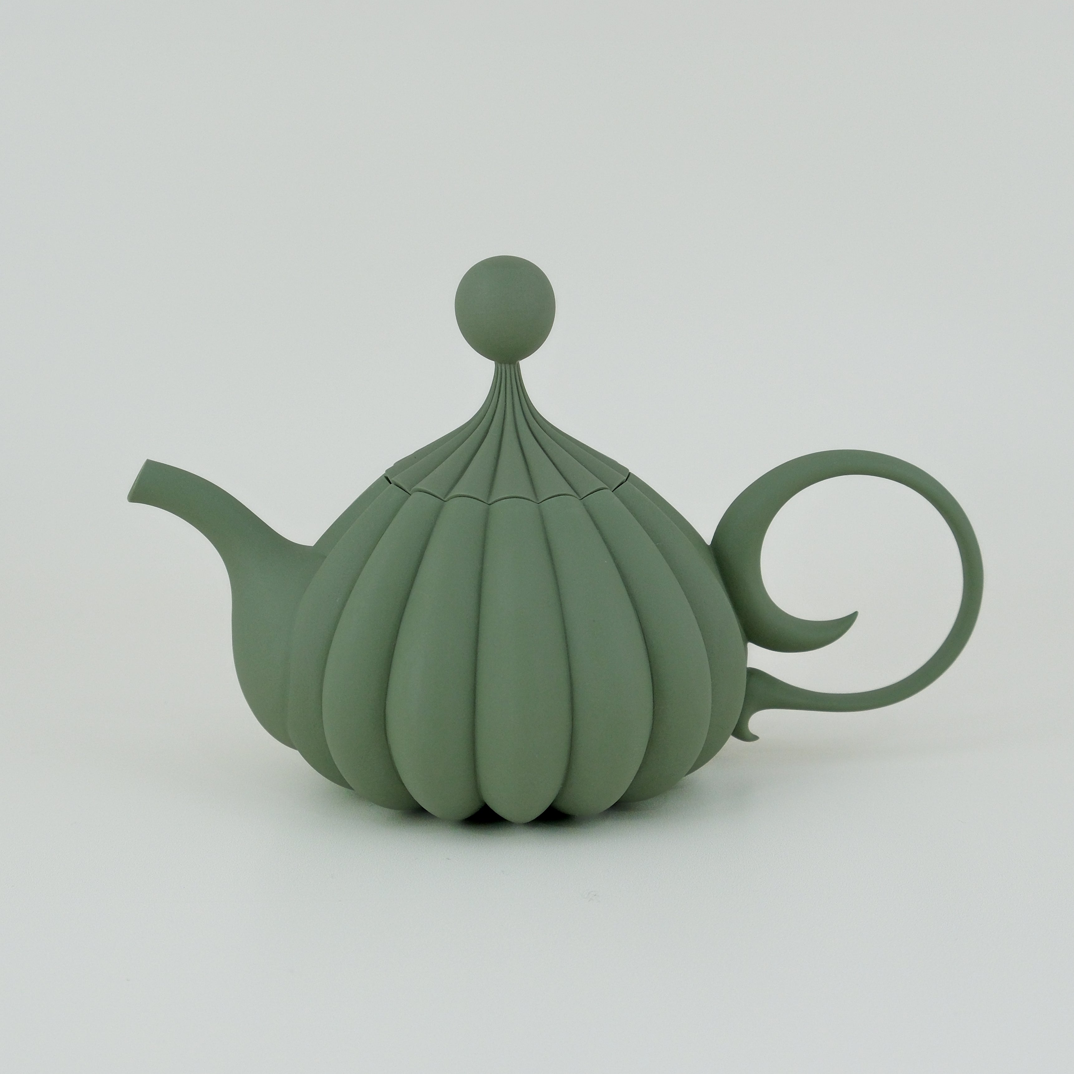 Tea Pot by Seika Takahashi(Olive Green)